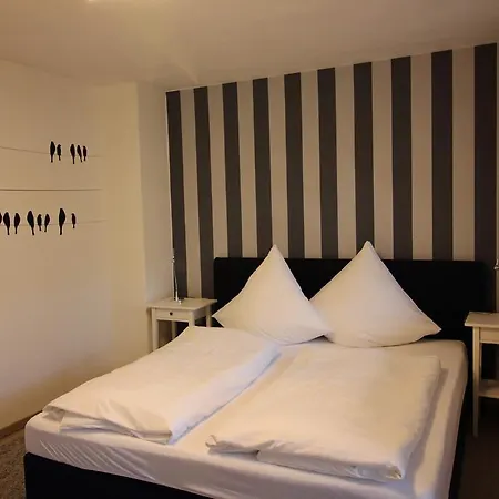 아파트 Ferienwohnung Antikstuebchen *