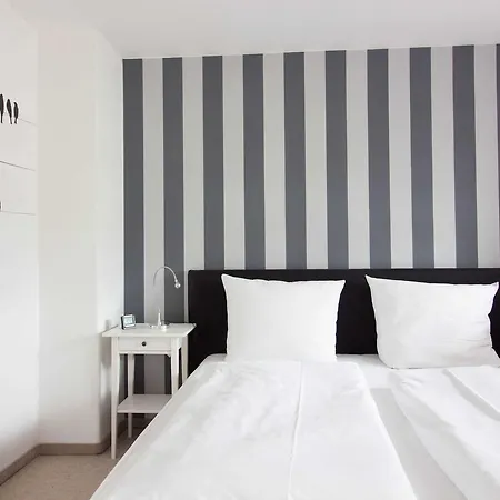 Ferienwohnung Antikstuebchen 아파트
