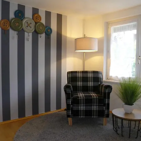 Ferienwohnung Antikstuebchen 아파트