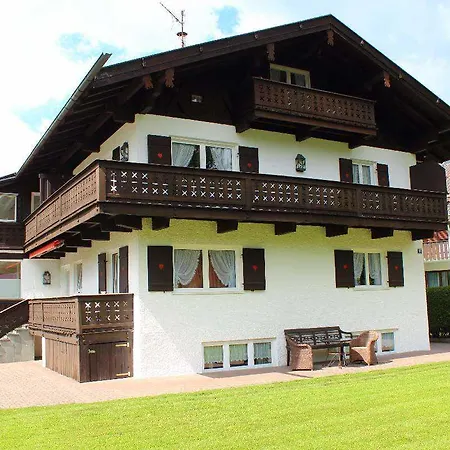 Ferienwohnung Antikstuebchen 아파트