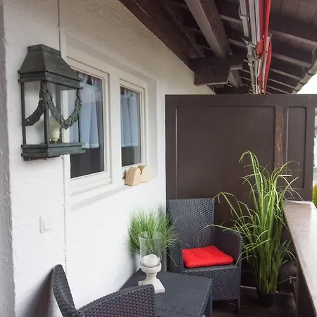 아파트 Ferienwohnung Antikstuebchen *