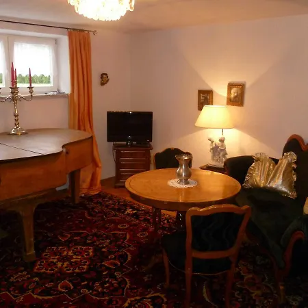 Ferienwohnung Antikstuebchen * 가르미슈파르텐키르헨